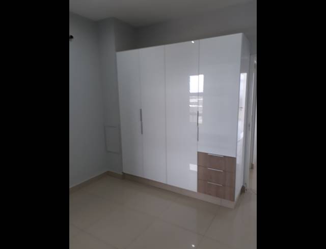 3 BEDROOM APARTMENT FOR SALE IN UMHLANGA RIDGE